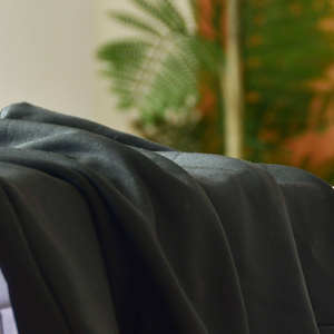 Housse de <span class=keywords><strong>chaise</strong></span> moderne carrée blanche/noire élastique anti-poussière pour tabouret grillé d'exposition de mariage <span class=keywords><strong>Design</strong></span> simple et lavable - Product Image 3