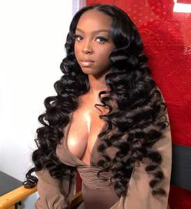 Pelucas de Cabello Humano Ondulado al 250% al por Mayor para Mujer, Listas para Usar, Sin Pegamento, con Línea de Cabello de <span class=keywords><strong>Pico</strong></span> de Viuda, Peluca de Cabello Humano Natural - Product Image 1