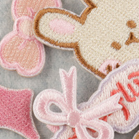 Borduurkledingaccessoires, borduurstickers, originele cartoon konijnen strik patches, zelfklevende patches, accessoires