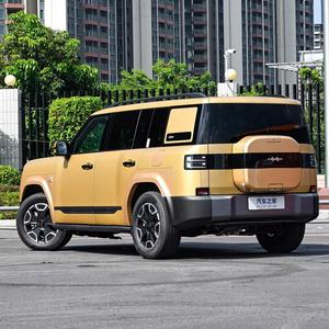 Byd Formula Leopard 8 Dmo Fang Cheng Bao5 Joli SUV tout-terrain à double mode Leopard 8 Leopard 3 Tank 300 Tank 500 Phev Car - Product Image 2