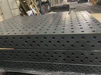 Table de travail modulaire 3D pour soudage, traitement de nitridation intégral, composants de positionnement interchangeables pour l'assemblage par soudage