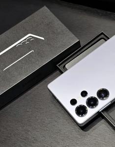 Ideale per l'uso con una sola mano, per scorrere sul telefono e camminare, per S25 Ultra Deca Core 6.9" AMOLED 120Hz Display, si adatta comodamente alla tua mano - Product Image 5