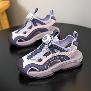 Sandales de sport antidérapantes Cema Factory en gros, nouveau design pour garçons et filles, tendance, imperméables, pour la randonnée en plein air - Product Image 4