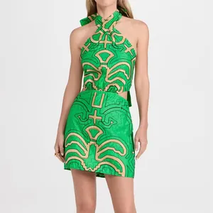2024 의류 공장 공급 업체 디자이너 사용자 정의 자수 기하학적 패턴 컷 아웃 캐주얼 미니 보헤미안 섹시한 드레스