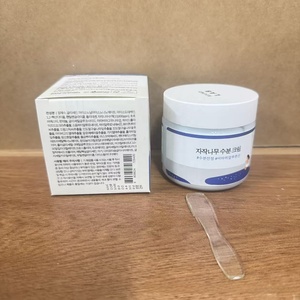 Crema Hidratante y Nutritiva para Piel Sensible South Korea <span class=keywords><strong>Round</strong></span> <span class=keywords><strong>Lab</strong></span> Rouenlai Silver Birch Dokdo - Product Image 4