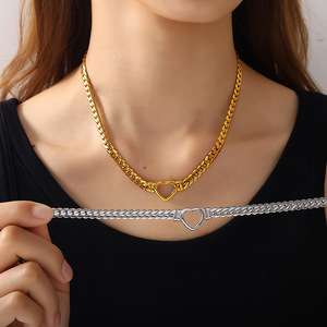 Collar con colgante de corazón de acero inoxidable chapado en oro de 18 quilates, cadena para clavícula para mujer, regalo de joyería, diseño irregular - Product Image 4