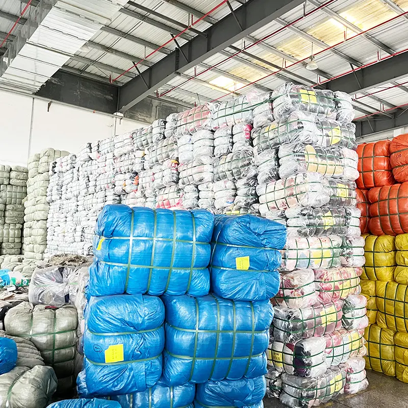 Stok tersedia handuk mandi bekas bales tangan kedua katun kualitas tinggi ukuran dewasa besar untuk keluarga uniseks bales besar campur