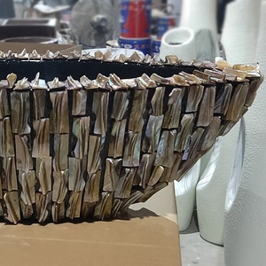 Hochwertige Big Sea Shell Pflanz gefäß<span class=keywords><strong>e</strong></span> Perlmutt MOP Vase <span class=keywords><strong>Blument</strong></span>ö<span class=keywords><strong>pfe</strong></span> Beliebt in den Niederlanden - Product Image 3