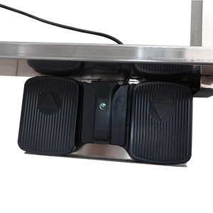 Table d'opération en acier inoxydable pour animaux, conception durable pour les interventions sur chiens, chats et lapins - Product Image 3