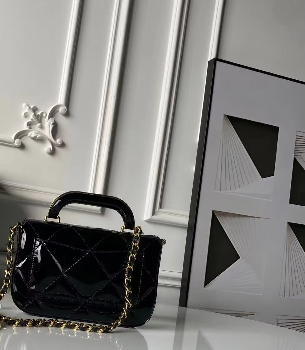 ติดต่อฉันเพื่อดูรายชื่อ VIP