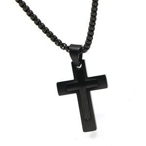 Collier Pendentif Croix en Acier Inoxydable pour Homme, Minimaliste, Or, Argent, Noir, Bijou Chrétien Religieux, Style Motard Hip Hop, Étanche - Product Image 5
