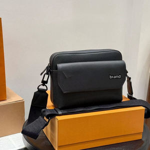 Top-Ranking Rindsleder-Umhängetaschen für Herren, Marken-Unterarmtaschen, Luxus-Crossbody-Taschen, Designer-Herrentaschen Inspiriert - Product Image 1