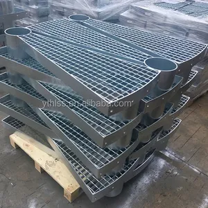 Construction Materials Hot Dip Galvanized Steel Stair Treads Metal Spiral Staircase Treads