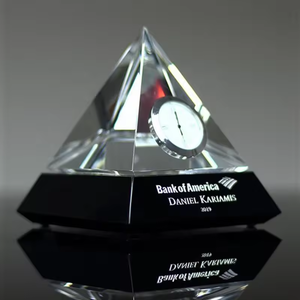 Giá rẻ bán buôn tinh thể kim tự tháp tùy chỉnh 3D laser rõ ràng thạch anh tinh thể thủy tinh kim tự tháp hình pha lê paperweight đồng hồ - Product Image 3