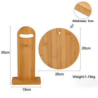 Premium bamboe fruitsnijset met geïntegreerde basisrek met ophanggat voor keukengerei, esthetisch serviesdecor.