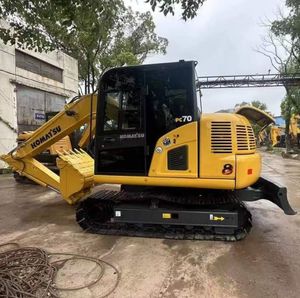 Vente Flash : Excavatrice d'occasion japonaise Komatsu PC-70MR de qualité supérieure disponible à la vente à un prix compétitif - Product Image 1