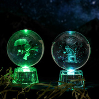 Boule de cristal de quartz transparente illuminée et colorée, gravée en 3D, lampe de nuit galaxie, ornement pour usage intérieur, décoration créative pour la maison, anniversaire