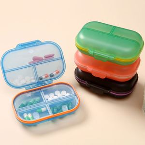Organisateur portable à 7 compartiments - Boîte à médicaments miniature à double fermeture pour pilules/vitamines, étui à pilules de voyage (multicolore) - Product Image 1
