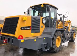 Maquinaria para Carreteras, Recicladora en Frío XLZ2303S, Estabilizador de <span class=keywords><strong>Suelo</strong></span>, 390kw, Profundidad Máxima de 400mm, con Recuperador de Carreteras, Precio - Product Image 4