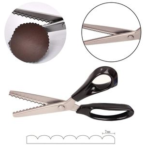 Tijeras Profesionales de Acero Inoxidable con Hojas Dentadas para Costura, Manualidades, Confección, y Corte de Tela y Papel - Product Image 3