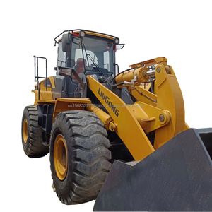 Tracteur-chargeur LG 870H d'occasion, 6 tonnes, équipement de construction usagé avec moteur - Product Image 1