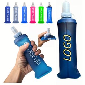 Bouteille d'eau pliable en TPU personnalisée en gros, bouteille souple pour sports de plein air, bouteille d'eau spéciale pour la course à pied avec logo personnalisé - Product Image 1
