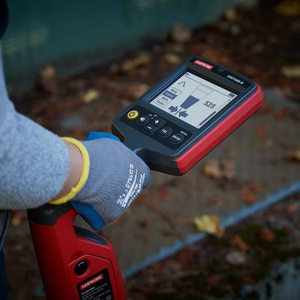 Kit Localizador de Tuberías y Cables Subterráneos Amprobe UAT-505 de Alta Precisión IP54, Rastreo Activo de 33kHz, Profundidad de 20 pies - Product Image 5