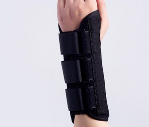 <span class=keywords><strong>Muñequera</strong></span> con Soporte para <span class=keywords><strong>Pulgar</strong></span> y Muñeca, Férula para Túnel Carpiano, Alivio del Dolor, Soporte para Mano Derecha e Izquierda, para Mujeres y Hombres - Product Image 4
