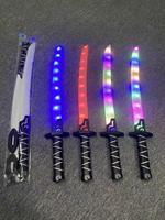Pedang Tongkat LED Bercahaya 67cm Grosir - Mainan Lampu Laser Warna-warni Tatsu Yamashiro, Hadiah Unik Pesta Natal