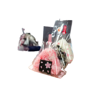 Triangle Boule <span class=keywords><strong>De</strong></span> Riz Sushi Onigiri Wrapper Micro-ondes BOPP <span class=keywords><strong>Film</strong></span> D'emballage En Plastique <span class=keywords><strong>De</strong></span> Qualité Alimentaire avec Gravure Impression OPP Type <span class=keywords><strong>De</strong></span> <span class=keywords><strong>Sac</strong></span> - Product Image 1