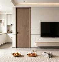Prix d'une porte intérieure en bois massif au design moderne. Peut être transformé en cadres en bois insonorisés. Convient aux résidences