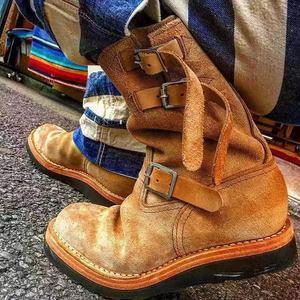 Bottes en daim vertes style rétro mi-mollet à bout rond avec bride à boucle et semelle extérieure en caoutchouc, couleur unie, toutes saisons, tendance, vente en gros - Product Image 4