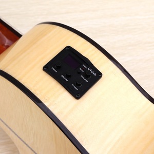ชุดกีตาร์คลาสสิคไฟฟ้าออลอินวัน ขนาด 39 นิ้ว พร้อม EQ ไม้สปรูซ - Product Image 3