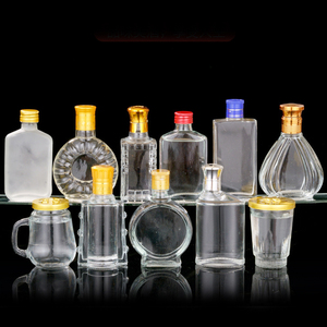 Vente en gros de mini bouteille d'alcool de 1.7oz 50ml ronde vide avec bouchon à vis pour la fête de mariage boire du liquide d'essence de jus d'alcool - Product Image 3