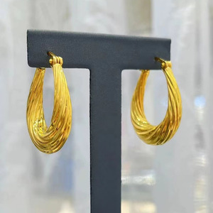 Elegant Simple Superior French Style Gold Metal Warp <strong>U</strong> <strong>Shape</strong> Temperament <strong>Earrings</strong> for Women Gift - Product Image 3