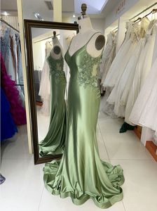 Robes de soirée pour femmes en satin <span class=keywords><strong>vert</strong></span>, nouvelle broderie, sans manches, sirène, dos lacé - Product Image 2