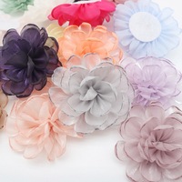 Fleur de camélia en organza de 5 cm à bords brûlés, en gaze scintillante, pour broche DIY, fleur de chaussure, accessoires de robe, vente en gros