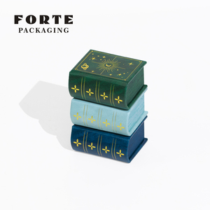 FORTE PACKAGING Boîte à bijoux de luxe en cuir PU, nouveau design, logo personnalisé, emballage pour bague et collier Magic Tome - Product Image 6