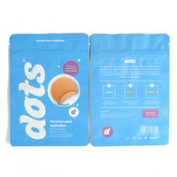 Sac plat mat avec patch anti-acné étanche à l'humidité de qualité alimentaire personnalisé avec fermeture à glissière trois côtés emballage en plastique de sac en mylar
