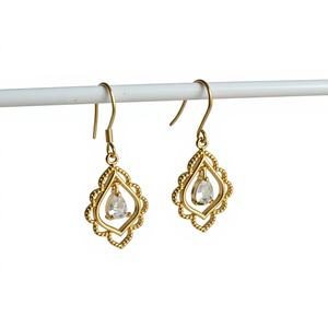Boucles d'oreilles créoles en argent sterling 925 plaqué or avec charme en zircon, style vintage, cadeau d'anniversaire et de fête pour femmes - Product Image 1