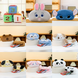 Muñeca de plátano con <span class=keywords><strong>labios</strong></span> de salchicha, juguete personalizado de peluche, fabricación de algodón PP, juguetes de animales de peluche de 8 pulgadas, juguetes de peluche de Navidad para máquina de garra - Product Image 3