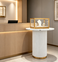 Vitrine à bijoux éclairée en métal avec dessus en verre, de haute qualité, durable, facile à nettoyer, pour les magasins de détail, GZowin