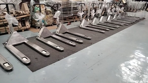 Shuncha paslanmaz çelik forklift manuel hidrolik 304 paslanmaz çelik palet kamyon zemin boğa kaldırma kamyon <span class=keywords><strong>2t</strong></span> 3t - Product Image 3