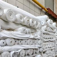 Tissu en microfibre brossée teinte et gaufrée, résistant au rétrécissement, 100 % polyester, directement de l'usine, pour draps et housses de matelas