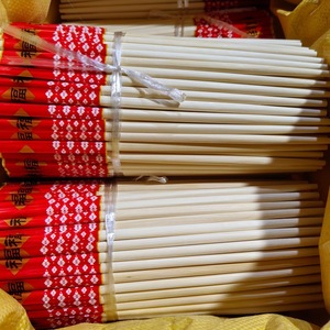 Baguettes décoratives pour la maison, baguettes à fleurs rouges, baguettes en bambou jetables haut de gamme pour mariages et banquets, résistantes à la chaleur - Product Image 1