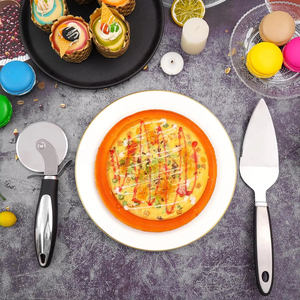 Cortador de Pizza de Acero Inoxidable al por Mayor, Cuchillo Doméstico de Rueda Única para Tartas, Gofres y Galletas - Product Image 6