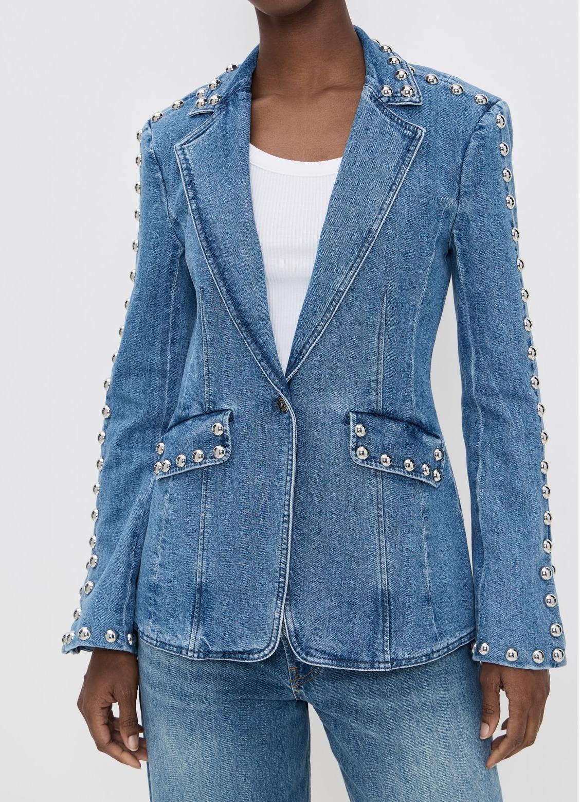 Bleu foncé