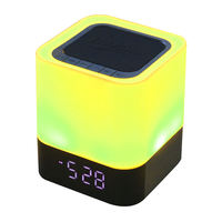 Groothandel Dimbaar Multi-Color Veranderende Touch Sensor Bedlampje Mp3 Speler Draadloze Nachtverlichting Wekker Draadloze Speaker
