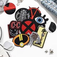 Lot de patchs brodés à thermocoller ou à coudre, motifs pop culturels, yeux souriants, étoiles, cercles, symboles, rétro et amusants