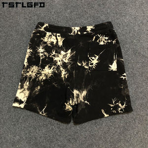 Venta al por mayor Casual Summer Men Clothing Shorts Beach Tie Dye All Print Graphic Outdoor Hip Hop Cordón Pantalones cortos de algodón para hombres - Product Image 4